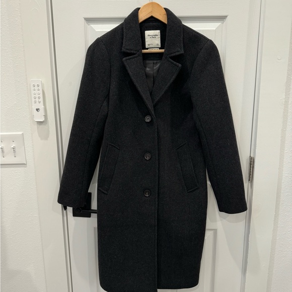 Abercrombie & Fitch Jackets & Blazers - A&F dad coat